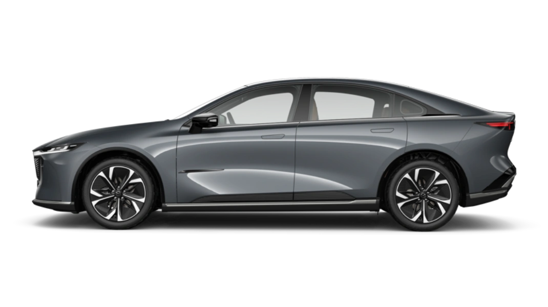 Mazda6e hadir sebagai sedan listrik premium dengan motor listrik 190 kW, jarak tempuh hingga 560 km, fast charging 15 menit, dan desain pemenang World Car Design 2026. Temukan spesifikasi, harga, dan penawaran terbaik di Mazda Bali.